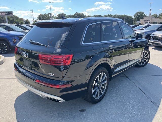 2017 Audi Q7 Premium Plus