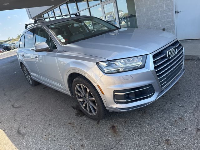 2017 Audi Q7 Premium Plus