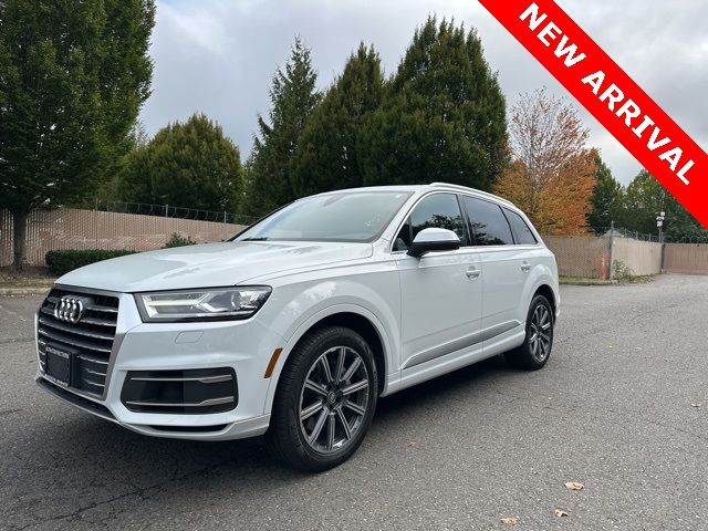 2017 Audi Q7 Premium Plus