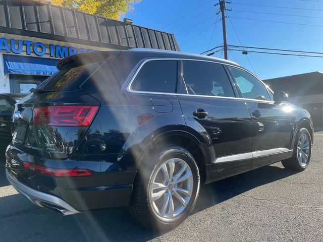 2017 Audi Q7 Premium Plus