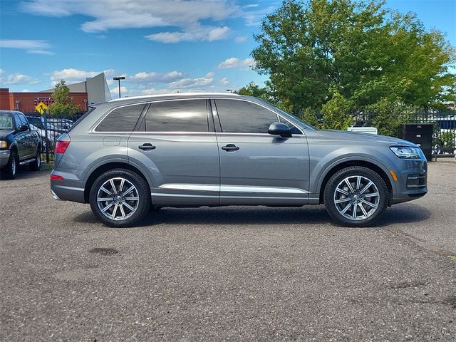 2017 Audi Q7 Premium Plus