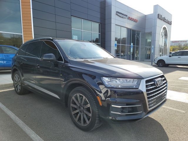 2017 Audi Q7 Premium Plus