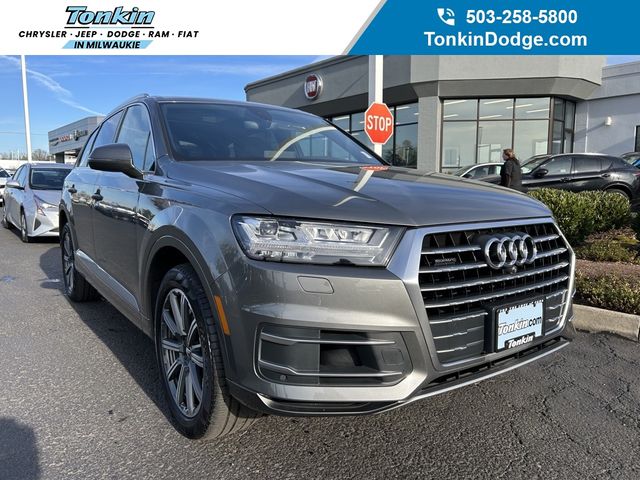 2017 Audi Q7 Premium Plus