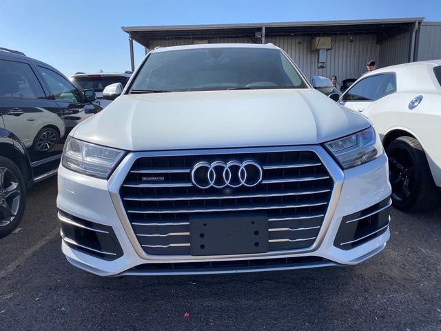 2017 Audi Q7 Premium Plus