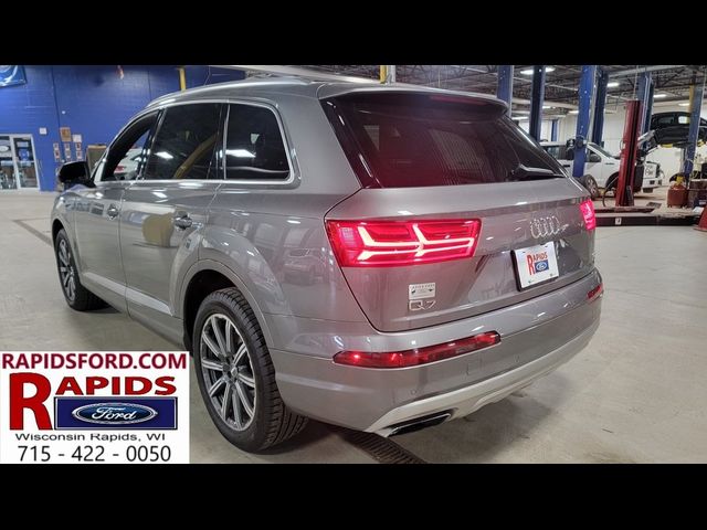 2017 Audi Q7 Premium Plus