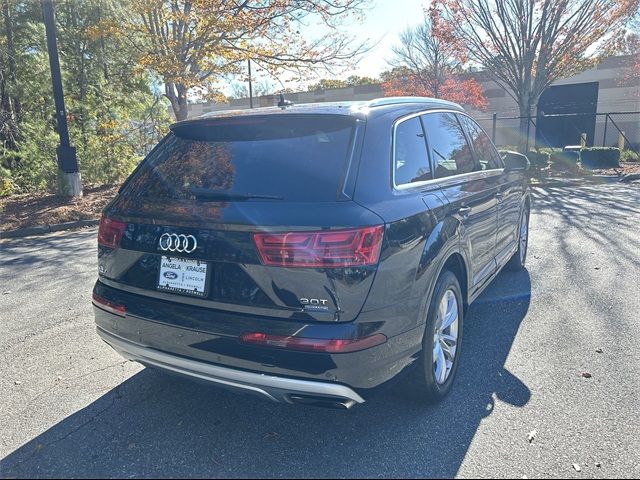 2017 Audi Q7 Premium Plus