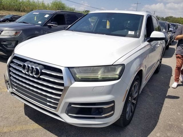 2017 Audi Q7 Premium Plus