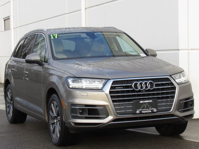 2017 Audi Q7 Premium Plus