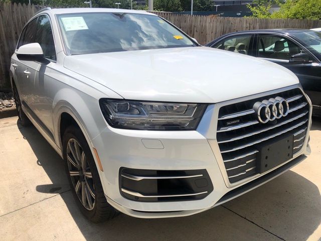 2017 Audi Q7 Premium Plus