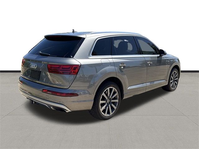 2017 Audi Q7 Premium Plus