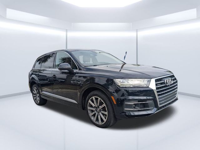 2017 Audi Q7 Premium Plus