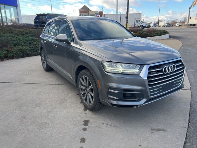 2017 Audi Q7 Premium Plus