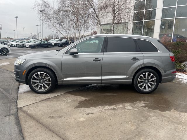 2017 Audi Q7 Premium Plus