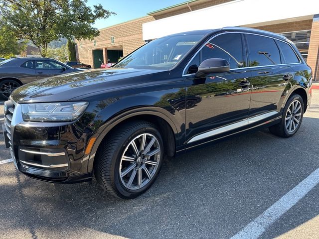 2017 Audi Q7 Premium Plus