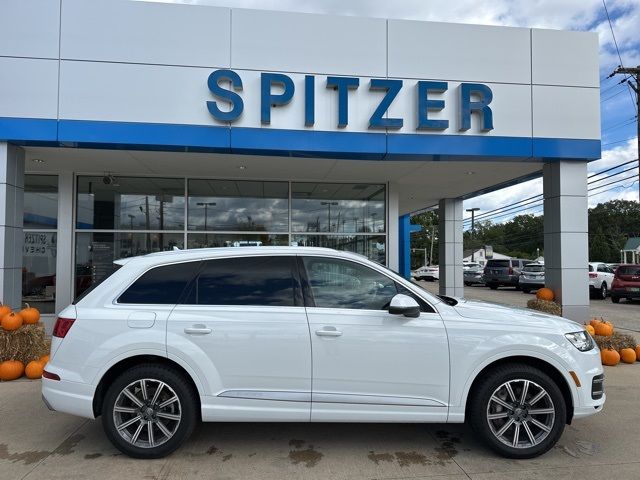 2017 Audi Q7 Premium Plus