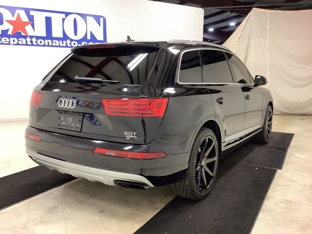 2017 Audi Q7 Premium Plus