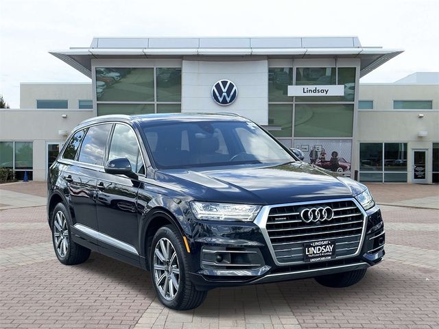 2017 Audi Q7 Premium Plus