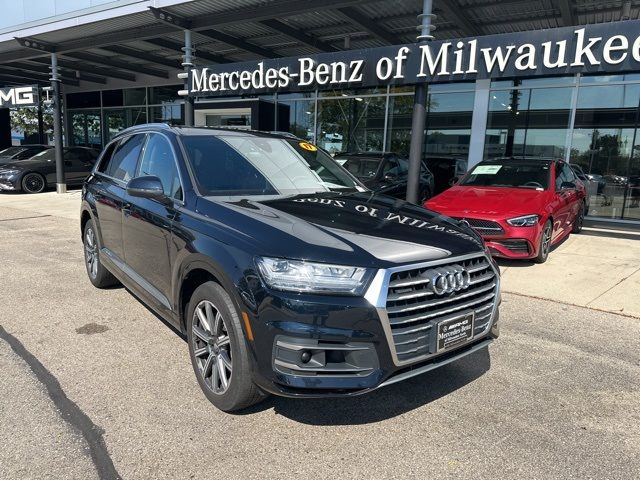 2017 Audi Q7 Premium Plus