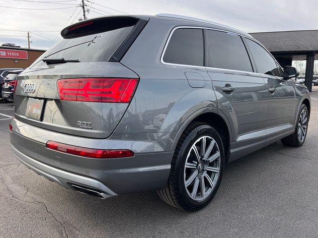 2017 Audi Q7 Premium Plus