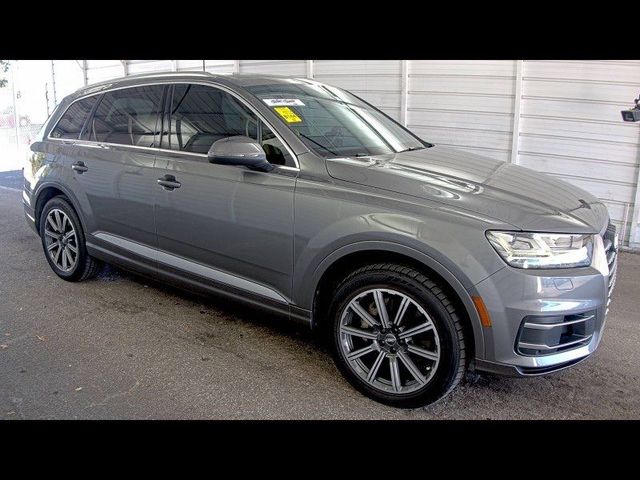 2017 Audi Q7 Premium Plus