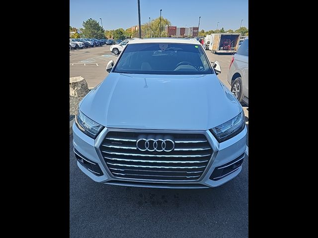 2017 Audi Q7 Premium Plus