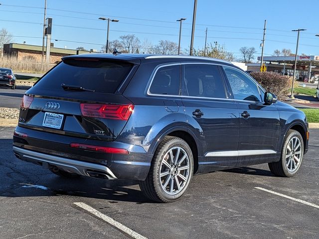 2017 Audi Q7 Premium Plus