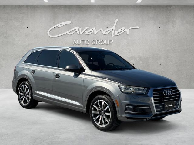 2017 Audi Q7 Premium Plus