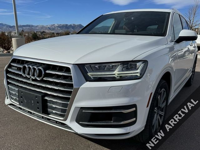 2017 Audi Q7 Premium Plus