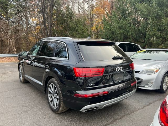 2017 Audi Q7 Premium Plus