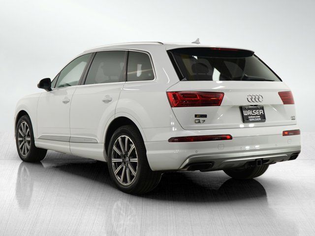 2017 Audi Q7 Premium Plus