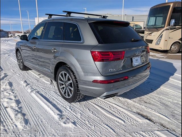 2017 Audi Q7 Premium Plus