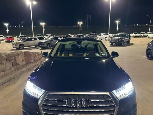 2017 Audi Q7 Premium Plus