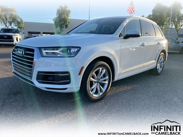 2017 Audi Q7 Premium Plus