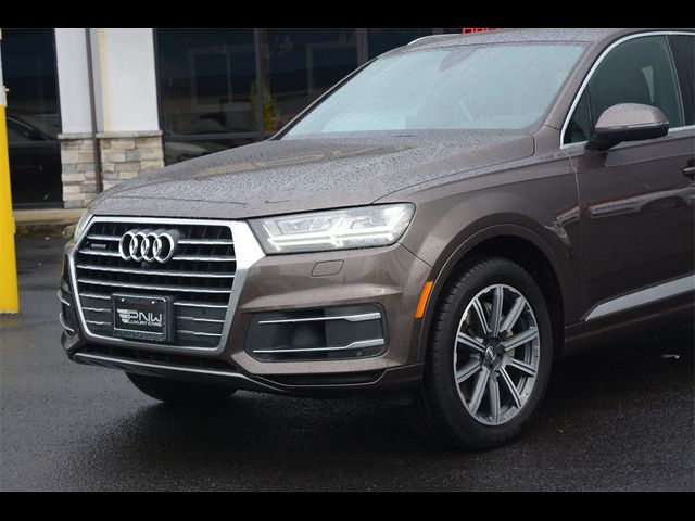 2017 Audi Q7 Premium Plus