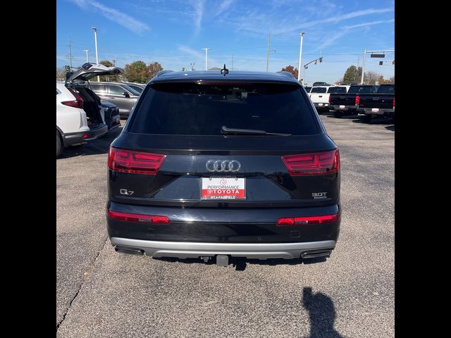 2017 Audi Q7 Premium Plus