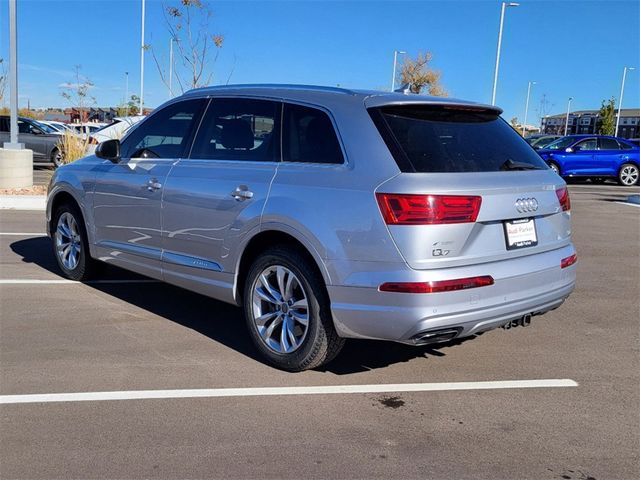 2017 Audi Q7 Premium Plus