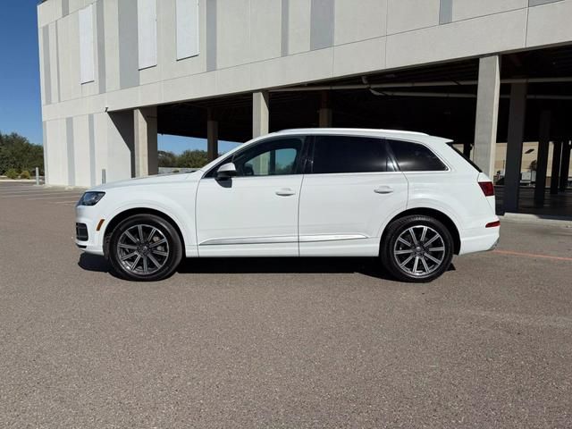 2017 Audi Q7 Premium Plus