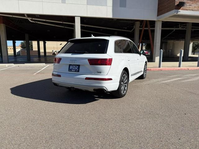 2017 Audi Q7 Premium Plus