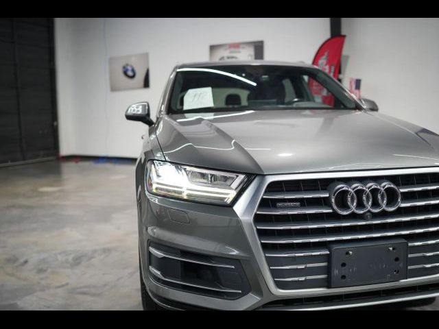 2017 Audi Q7 Premium Plus