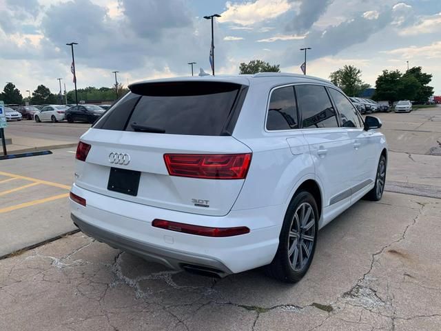 2017 Audi Q7 Premium Plus