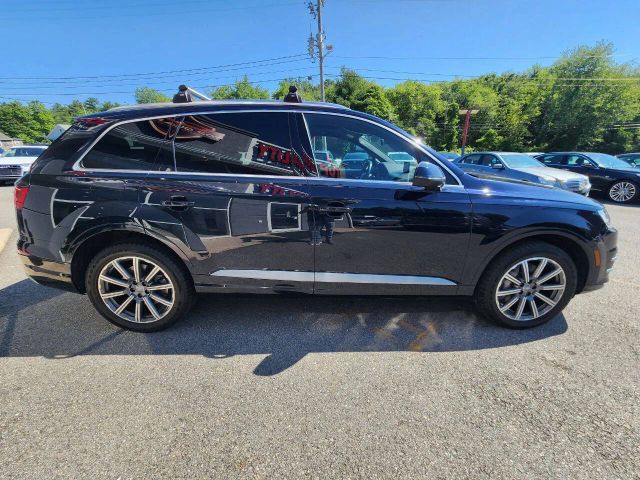 2017 Audi Q7 Premium Plus