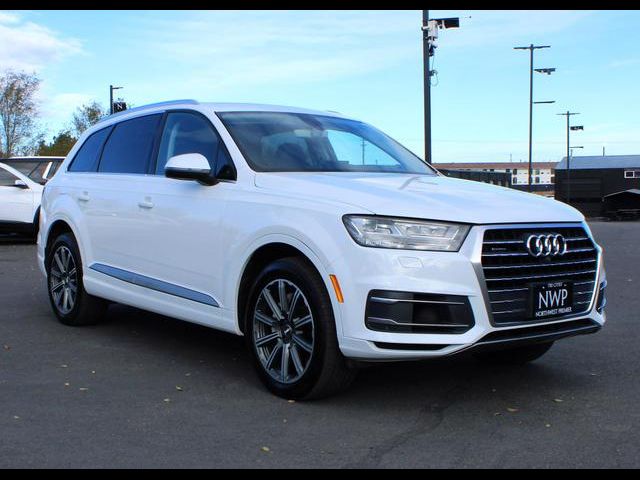 2017 Audi Q7 Premium Plus