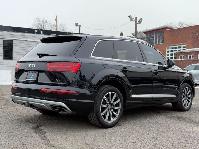 2017 Audi Q7 Premium Plus