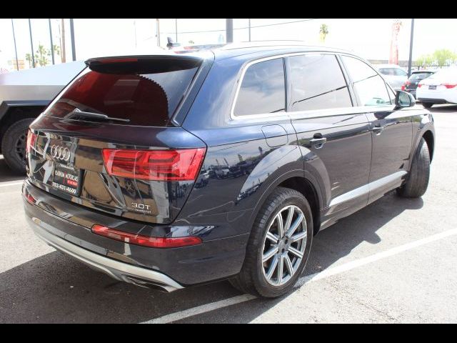 2017 Audi Q7 Premium Plus