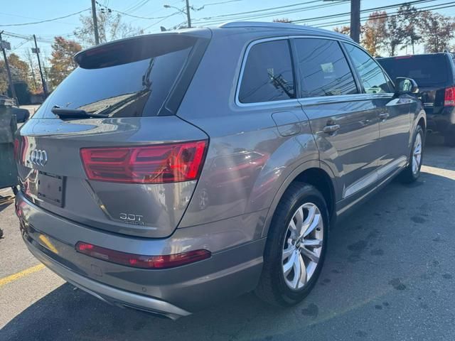 2017 Audi Q7 Premium