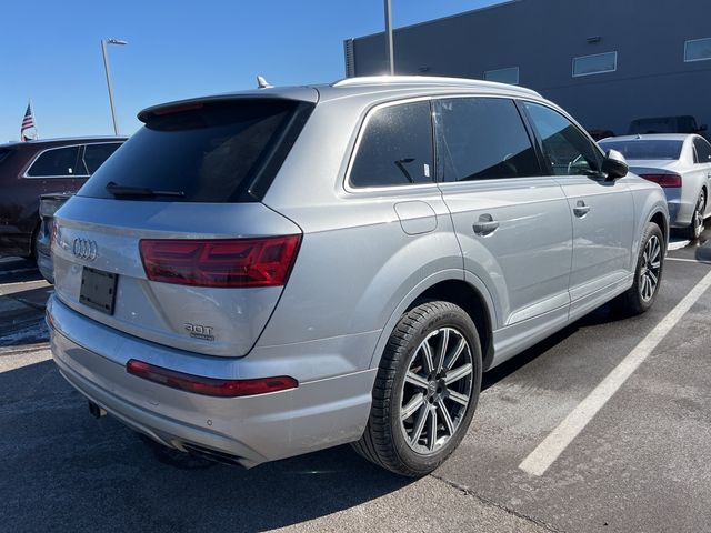 2017 Audi Q7 Prestige