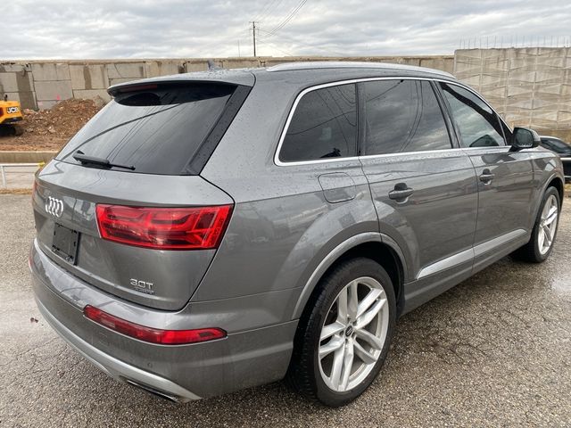 2017 Audi Q7 Prestige