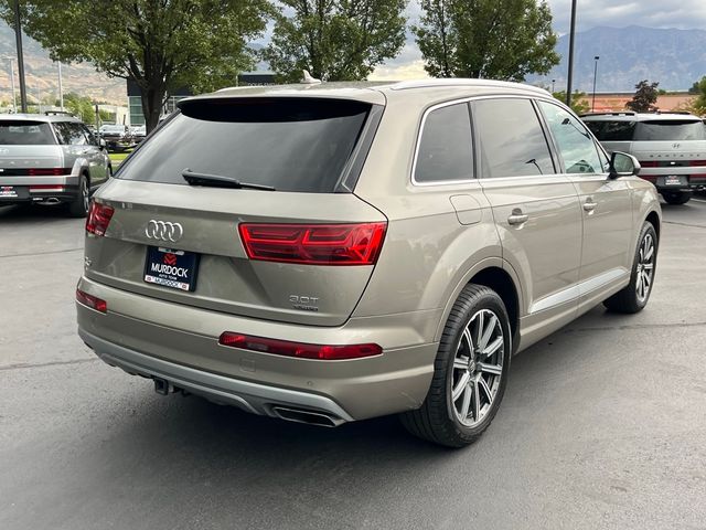 2017 Audi Q7 Prestige