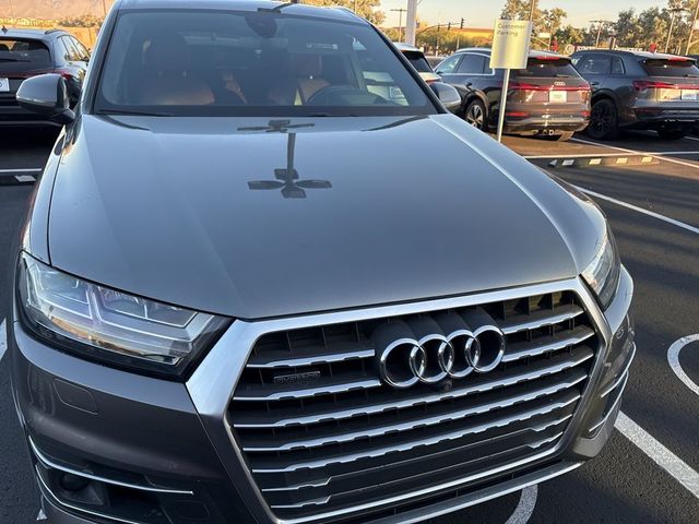 2017 Audi Q7 Prestige