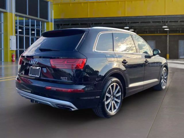 2017 Audi Q7 Prestige